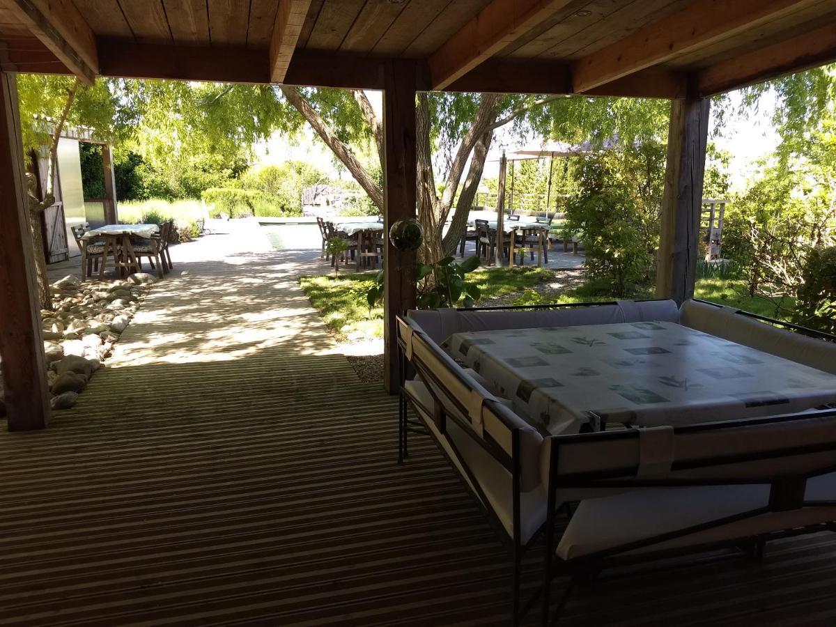Les Terrasses De Valensole Acomodação com café da manhã Exterior foto